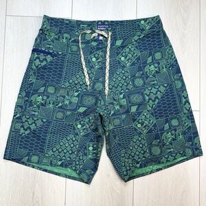 Patagonia Mens 32 Blue Green Geometric Print Board Shorts Surf Swim Trunks 11in